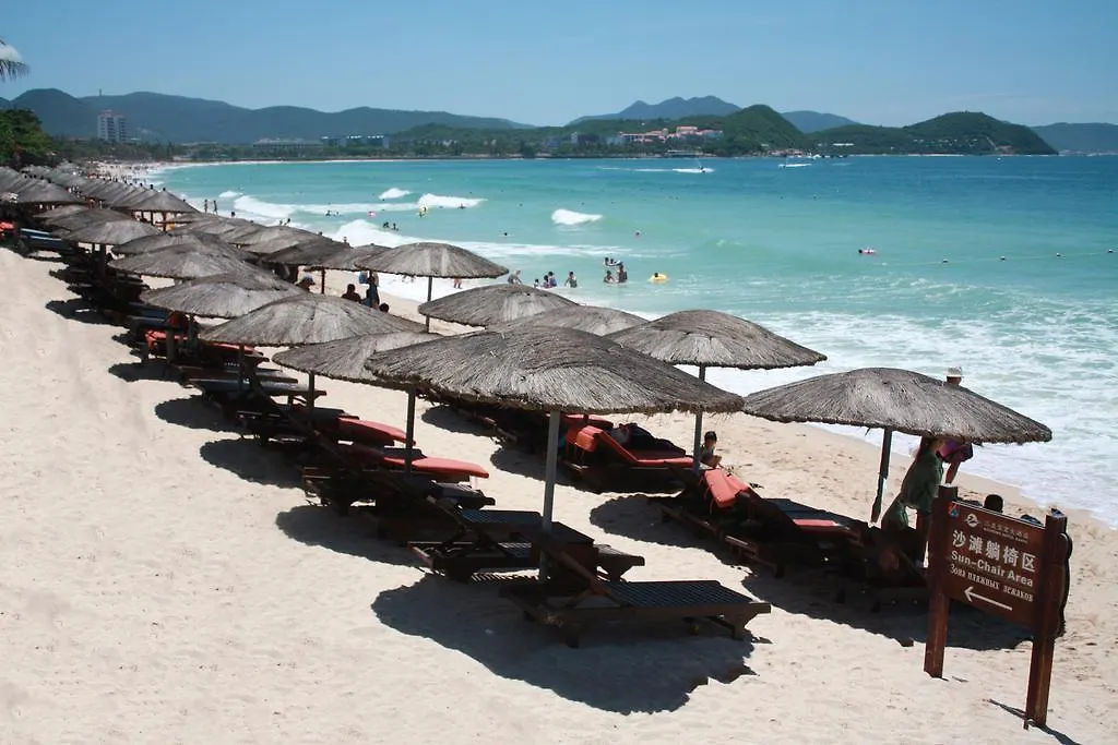 Bao Hong Hotel Sanya 4*,