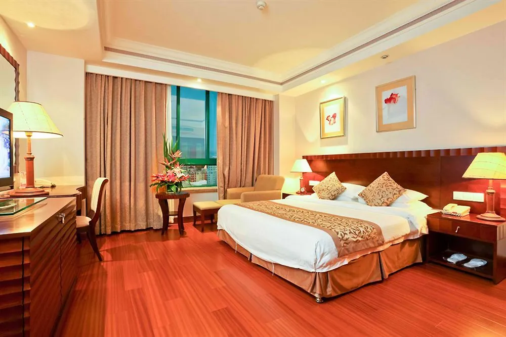 Bao Hong Hotel Sanya
