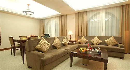 Bao Hong Hotel Sanya China
